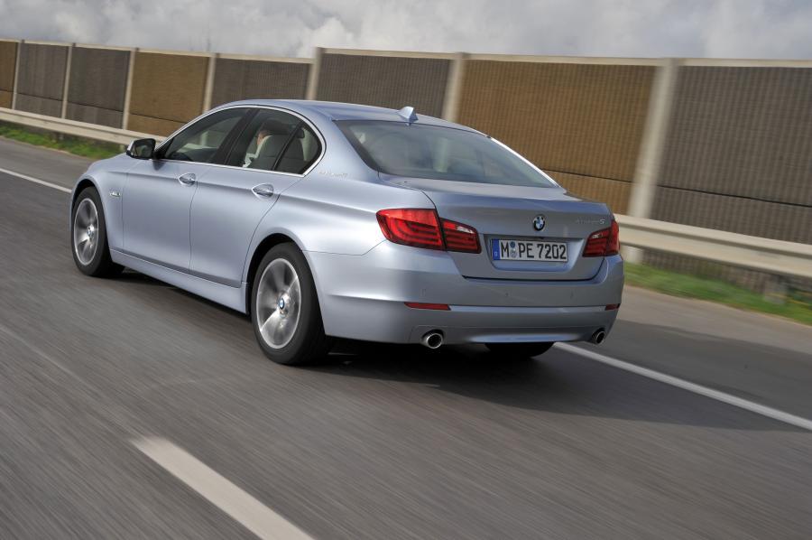  BMW ActiveHybrid 5 2012 года  (US) (фото 113 из 135)